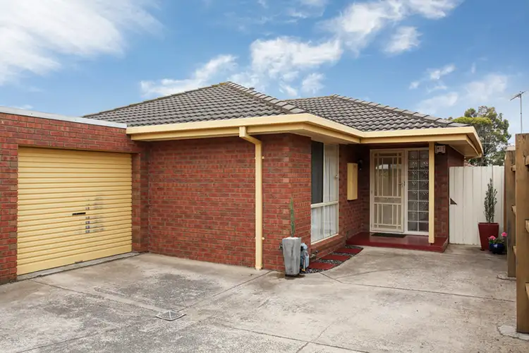 33 Merton Street