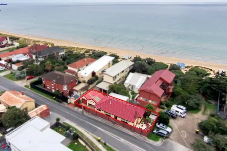 6 Orrong Ave, Frankston VIC 3199