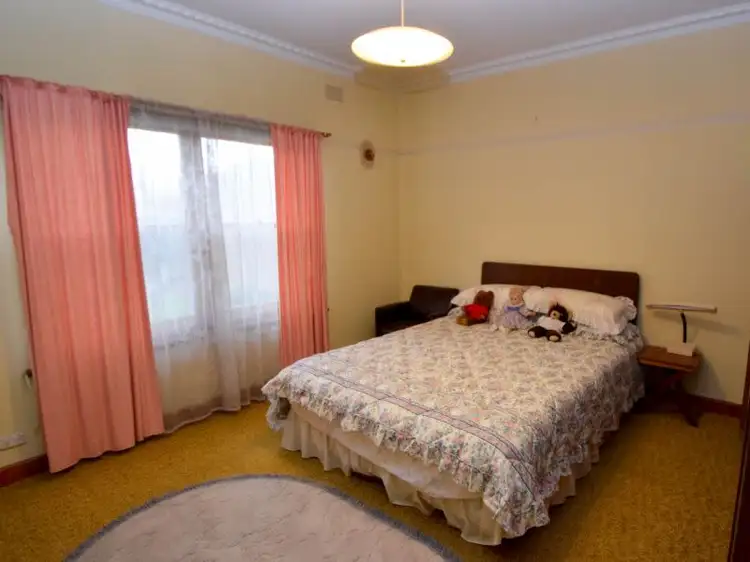 Fifth view of Homely house listing, 32 Meldrum Street, Wangaratta VIC 3677
