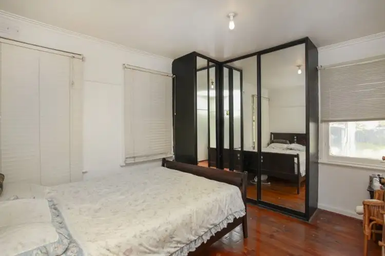 Fourth view of Homely house listing, 37 Heather Court, Glenroy VIC 3046