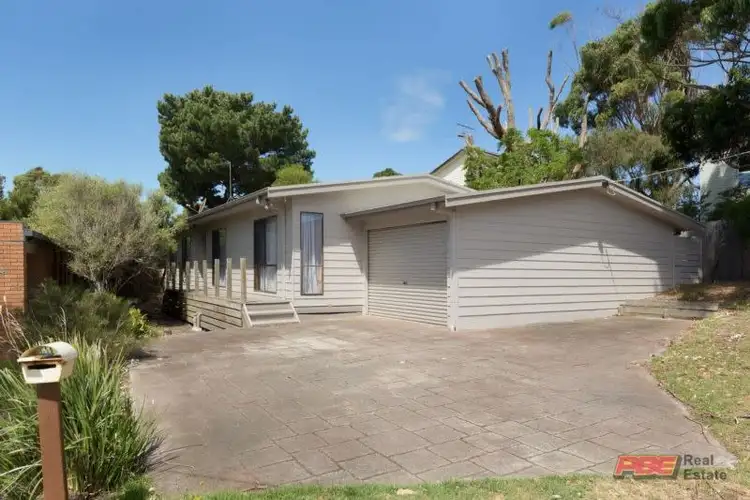 2 MOONAH STREET, Cape Paterson VIC 3995