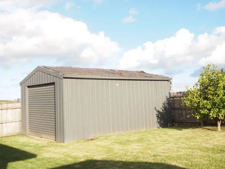 Seventh view of Homely house listing, 5 Hoyt Street, Lindenow VIC 3865