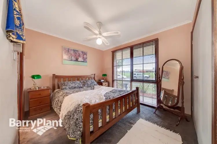 Seventh view of Homely house listing, 23 Navarre Drive, Cranbourne West VIC 3977