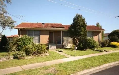 10 Lorraine Crescent, Jacana VIC 3047