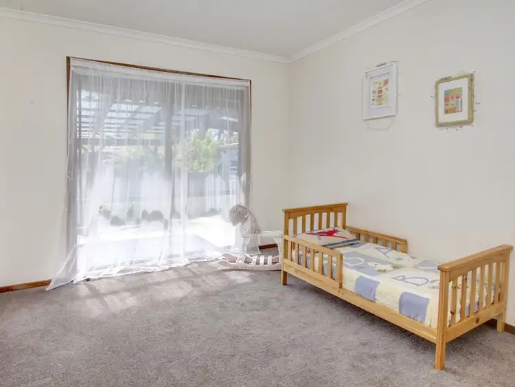 Sixth view of Homely house listing, 1 Bolton Court, Langwarrin VIC 3910
