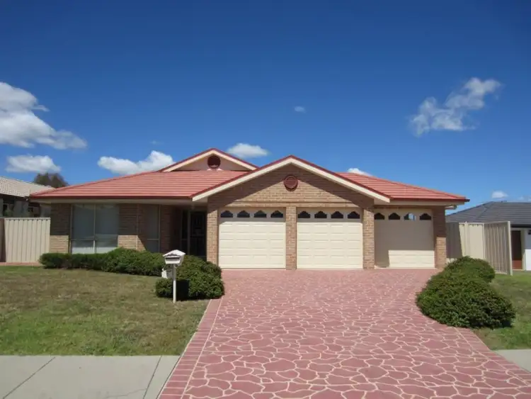 7 Wright Place, Goulburn NSW 2580