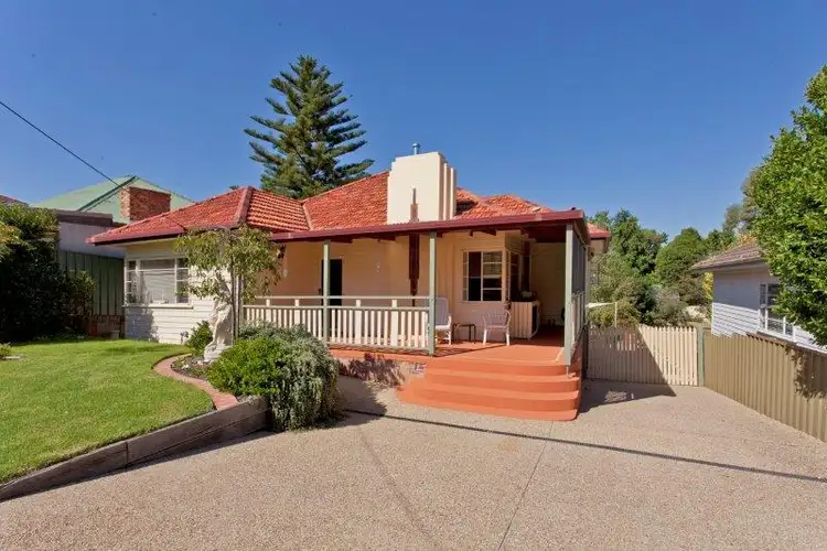 231 Bernhardt Street, East Albury NSW 2640