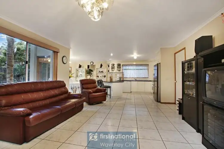 Sixth view of Homely house listing, 5 Nadia Court, Wheelers Hill VIC 3150