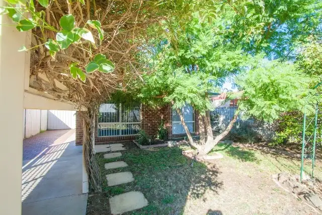 6 The Mews, Moama NSW 2731