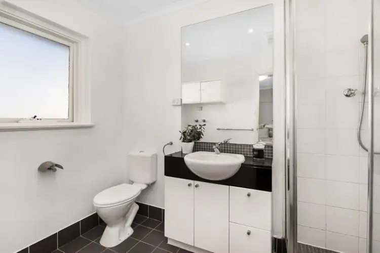 Sixth view of Homely apartment listing, 8/2 Yorston Court, Elsternwick VIC 3185