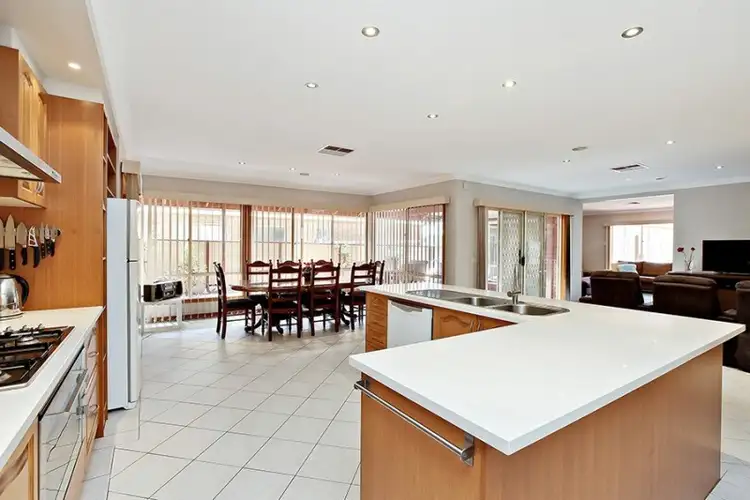 Seventh view of Homely house listing, 5 Chiswick Court, Tarneit VIC 3029