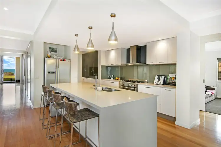 Fifth view of Homely house listing, 2 Seaview Terrace, Portland VIC 3305