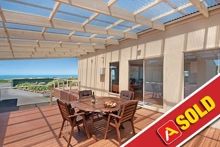 31 Beach Rd, Portland VIC 3305