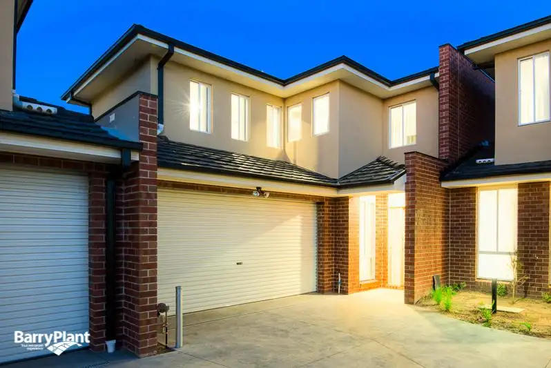Main view of Homely townhouse listing, 4/2 Ashford Close, Hampton Park VIC 3976