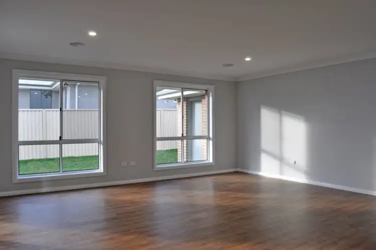 Fourth view of Homely house listing, 5 Cassidy Way, Kelso NSW 2795