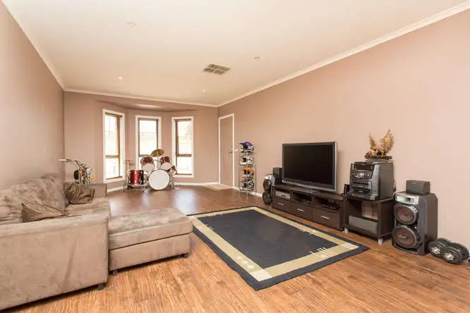Fifth view of Homely townhouse listing, 26/8 Taylor Drive, Mildura VIC 3500