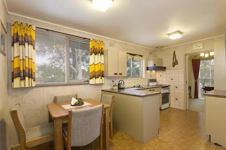 Fourth view of Homely house listing, 6 Lisa Crt, Frankston VIC 3199