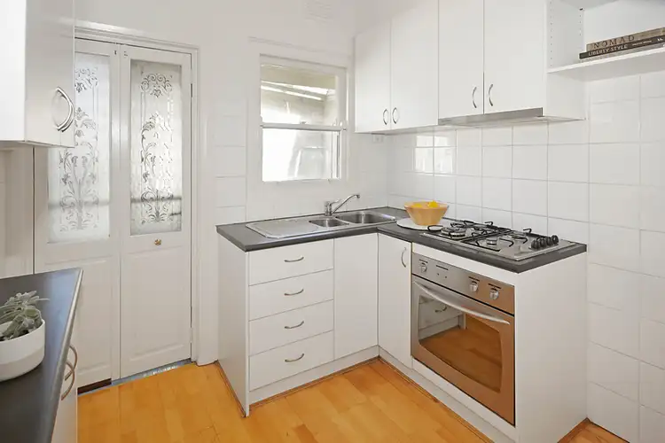 Sixth view of Homely apartment listing, 2/61 Canterbury Road, Middle Park VIC 3206