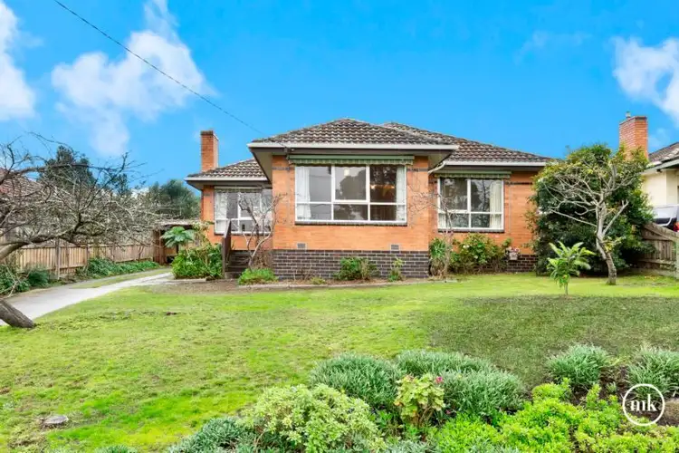 7 Regis Court, Watsonia VIC 3087