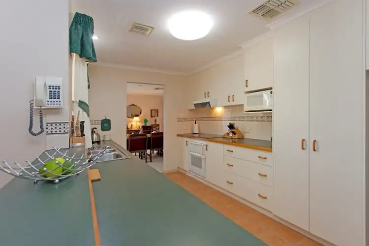 Fifth view of Homely house listing, 6 Howard Place, Glenroy NSW 2640