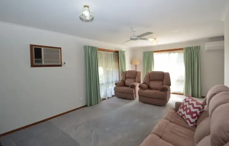 Second view of Homely townhouse listing, 1/23 Thomas Wedge Drive, Wangaratta VIC 3677