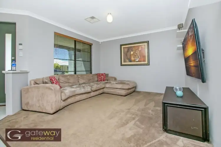 Seventh view of Homely house listing, 2 Seville Way, Aubin Grove WA 6164