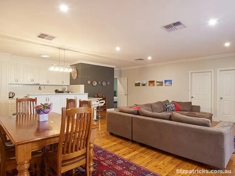 Fifth view of Homely house listing, 32 Kaloona Drive, Bourkelands NSW 2650