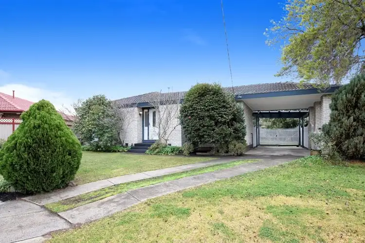 3 Dava Court, Gladstone Park VIC 3043