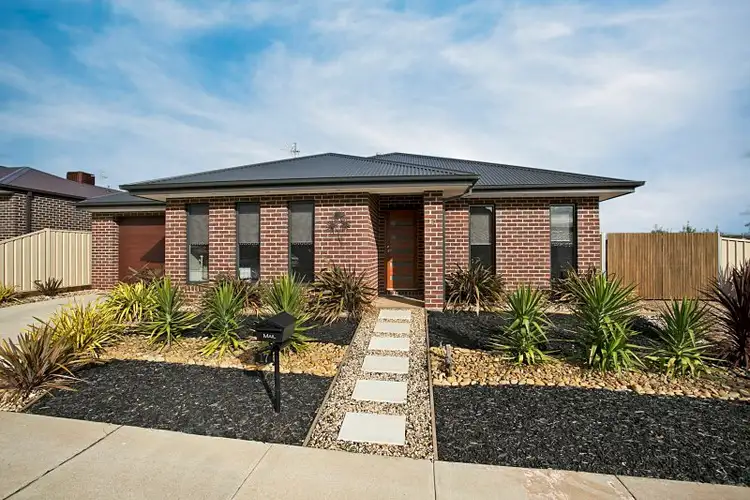 17 Francis Court, Kilmore VIC 3764