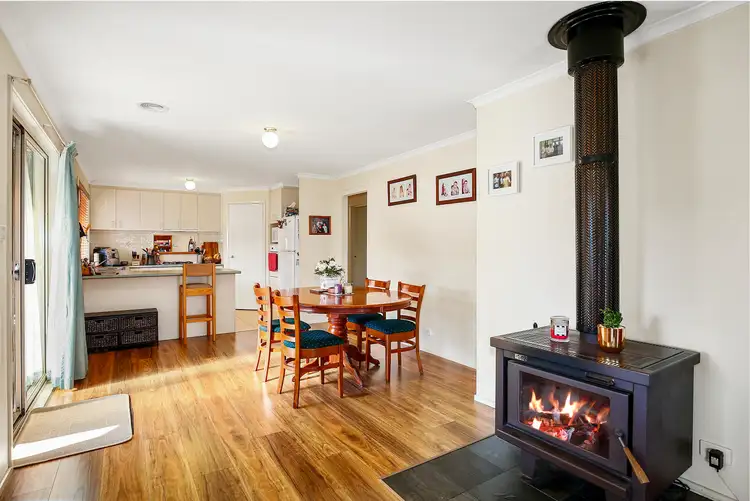 Fourth view of Homely house listing, 16 Emary Court, Yarra Glen VIC 3775