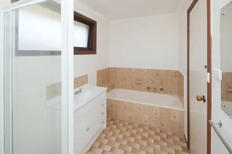 Sixth view of Homely unit listing, 4/22 Canberra Avenue, Dandenong VIC 3175