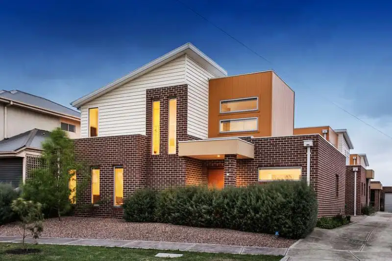 Main view of Homely townhouse listing, 1/30 Cypress Avenue, Brooklyn VIC 3012