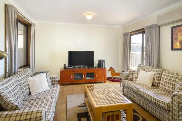 Sixth view of Homely house listing, 1 Bristol Court, Forest Hill VIC 3131