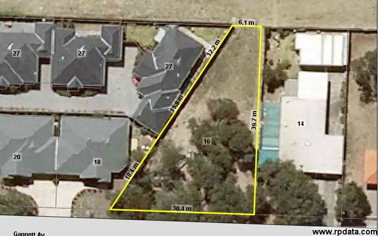 16 Gannett Ave, Rosebud West VIC 3940