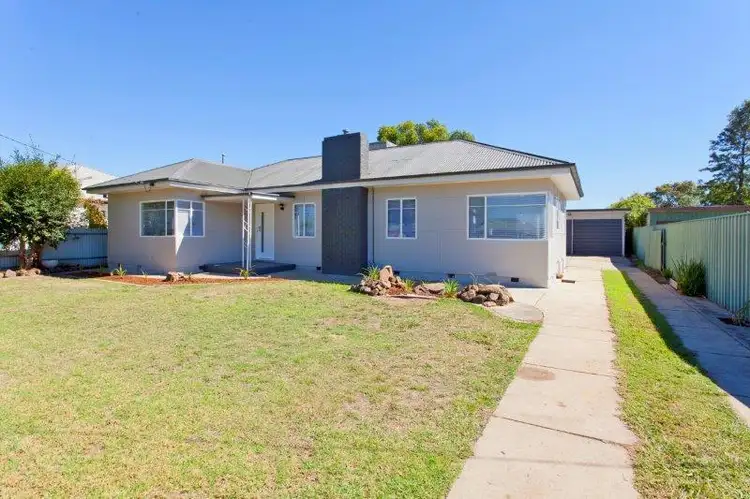 450 Mcdonald Road, Lavington NSW 2641