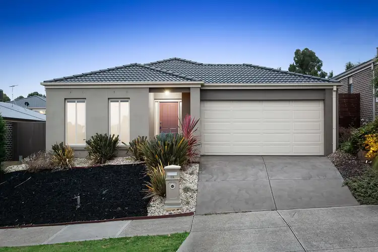 33 Kiora Avenue, Doreen VIC 3754
