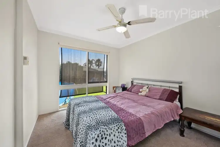 Fifth view of Homely house listing, 7 Avoca Court, Werribee VIC 3030