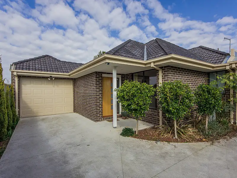 Main view of Homely unit listing, 3/73 Helen Street, St Albans VIC 3021