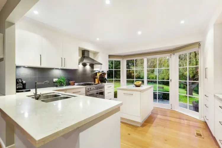 Fourth view of Homely house listing, 3 Glen Shian Crescent, Mount Eliza VIC 3930