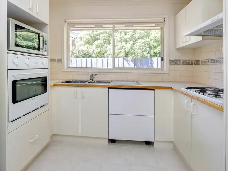 Third view of Homely unit listing, 16 Hilltop Mews, Frankston VIC 3199