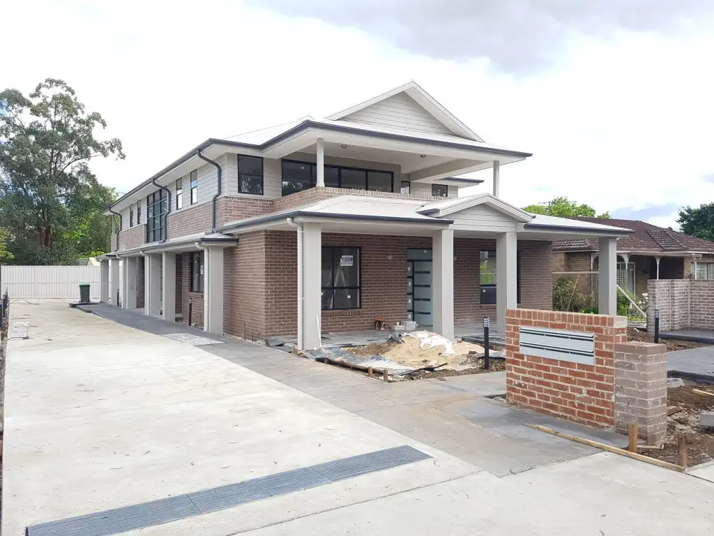 Main view of Homely apartment listing, 4/89 Old Hume Highway, Camden NSW 2570