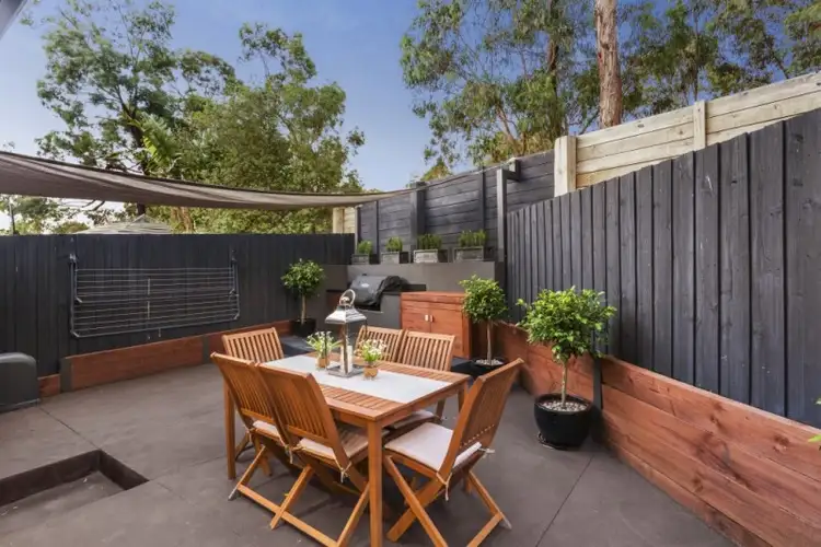 Sixth view of Homely house listing, 2/6 Hamilton Court, Watsonia North VIC 3087