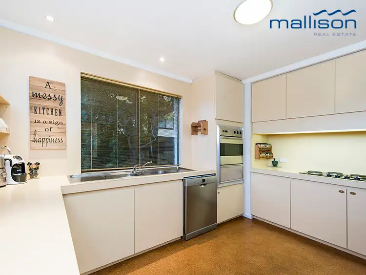 Sixth view of Homely semi-detached listing, 5 Moyle Close, Leeming WA 6149
