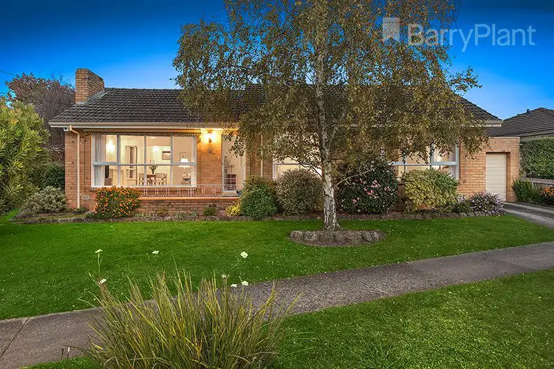 Main view of Homely unit listing, 27 Windsor Avenue, Mount Waverley VIC 3149
