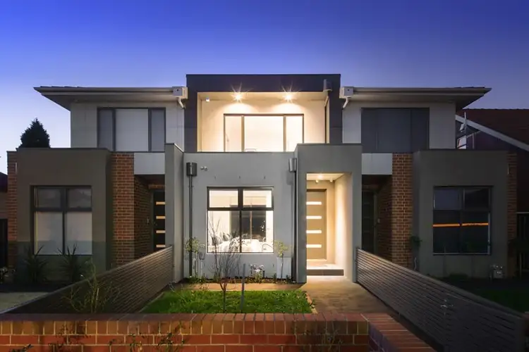 2/64 Queen Street, Reservoir VIC 3073