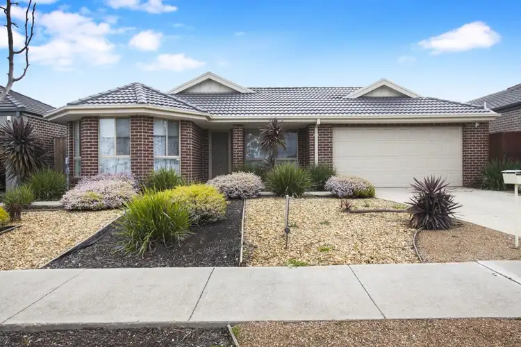 7 Bangalay Drive, Brookfield VIC 3338