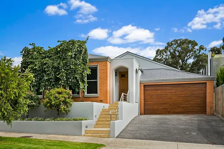 15 Marshall Crescent, Kennington VIC 3550