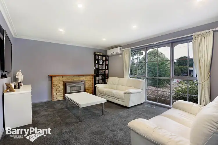 Fifth view of Homely house listing, 2 Sunset Strip, Silvan VIC 3795