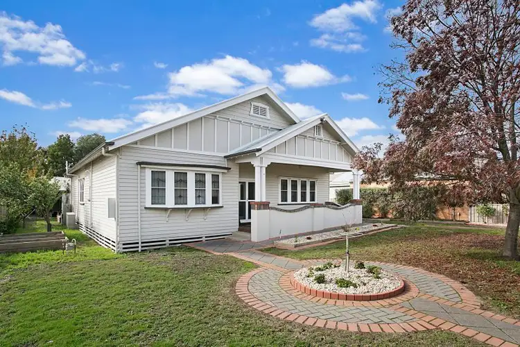 32 Rose Street, Golden Square VIC 3555