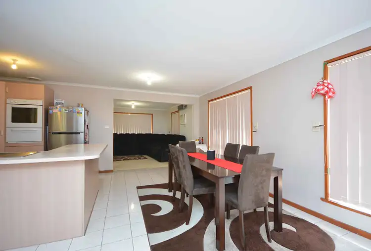 Fourth view of Homely house listing, 27 Pembroke Crescent, Craigieburn VIC 3064